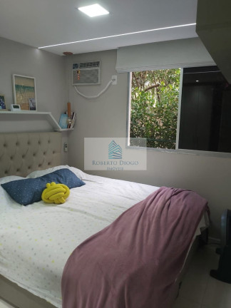 Imagem Imóvel com 2 Quartos à Venda, 65 m² em Camorim - Rio De Janeiro Imagem Imóvel com 2 Quartos à Venda, 65 m² em Camorim - Rio De Janeiro