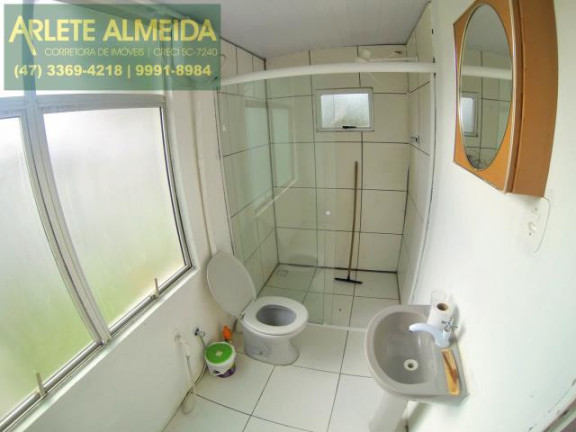 Imagem Casa com 7 Quartos à Venda, 959 m² em Centro - Porto Belo Imagem Casa com 7 Quartos à Venda, 959 m² em Centro - Porto Belo