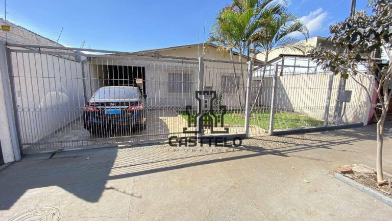 Casa com 3 Quartos à Venda, 194 m² em Parque Residencial João Piza - Londrina
