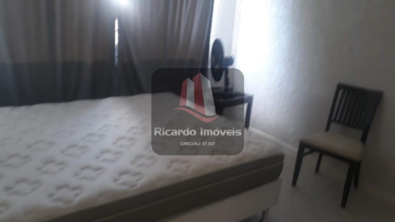Imagem Imóvel com 2 Quartos à Venda, 60 m² em Peró - Cabo Frio
