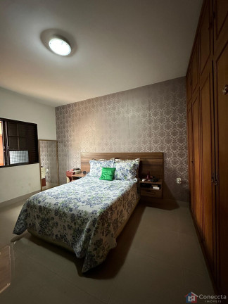 Imagem Casa com 3 Quartos à Venda, 215 m² em Aurélio Caixeta - Patos De Minas Imagem Casa com 3 Quartos à Venda, 215 m² em Aurélio Caixeta - Patos De Minas
