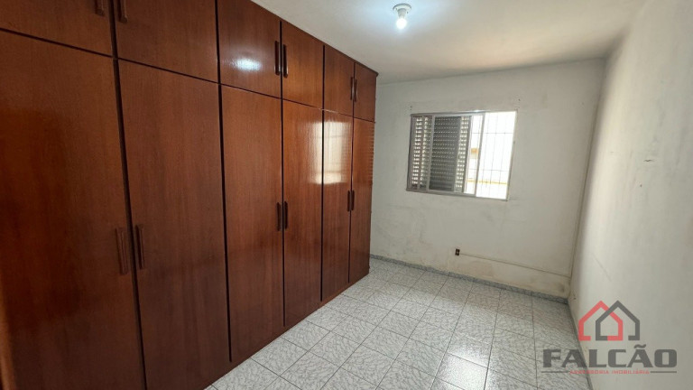 Imagem Casa com 2 Quartos à Venda, 132 m² em Boqueirão - Santos Imagem Casa com 2 Quartos à Venda, 132 m² em Boqueirão - Santos
