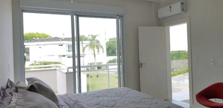 Imagem Casa de Condomínio com 4 Quartos à Venda, 530 m² em Córrego Grande - Florianópolis