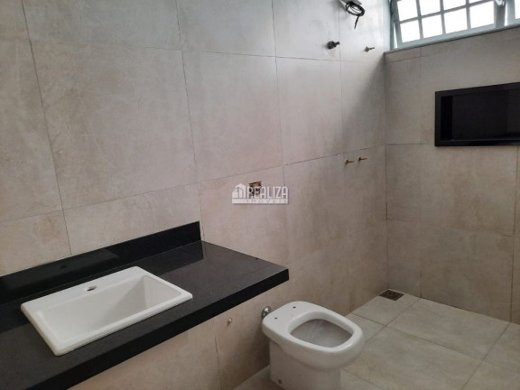 Imagem Casa com 4 Quartos à Venda, 383 m² em Irmãos Soares - Uberaba Imagem Casa com 4 Quartos à Venda, 383 m² em Irmãos Soares - Uberaba