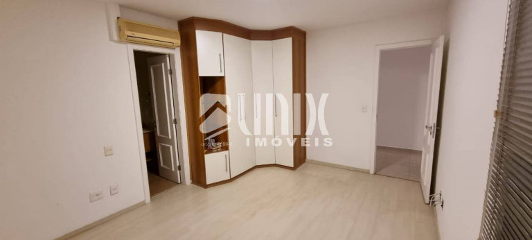Imagem Apartamento com 4 Quartos à Venda, 238 m² em Centro - Campos Dos Goytacazes