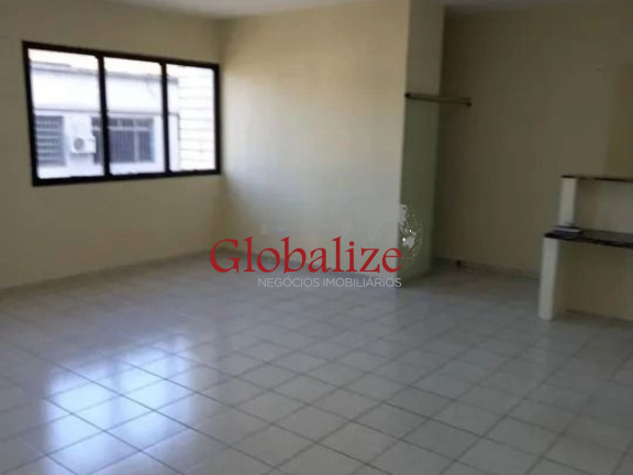Sala Comercial à Venda, 48 m² em Vila Mathias - Santos