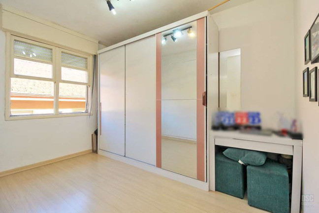 Imagem Apartamento com 2 Quartos à Venda, 51 m² em Cristal - Porto Alegre Imagem Apartamento com 2 Quartos à Venda, 51 m² em Cristal - Porto Alegre