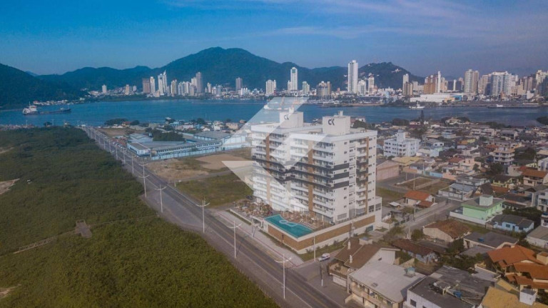 Imagem Apartamento com 2 Quartos à Venda, 130 m² em São Pedro - Navegantes
