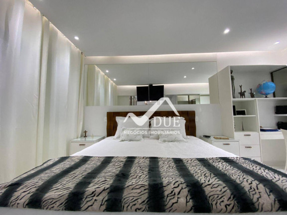 Imagem Apartamento com 2 Quartos à Venda, 150 m² em Marapé - Santos