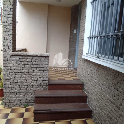 Casa com 2 Quartos para Alugar, 140 m² em Embaré - Santos