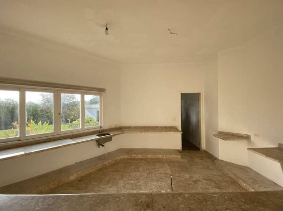 Imagem Casa com 5 Quartos à Venda, 740 m² em Fazendinha - Carapicuíba