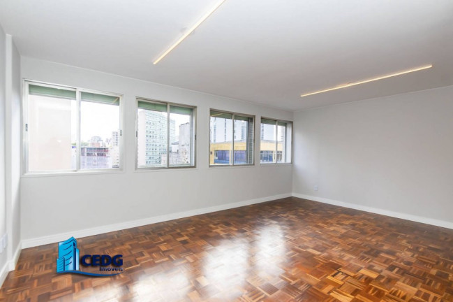 Imagem Apartamento com 3 Quartos à Venda, 146 m² em Centro - Curitiba Imagem Apartamento com 3 Quartos à Venda, 146 m² em Centro - Curitiba