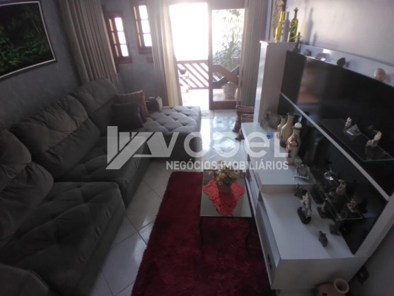 Imagem Casa com 3 Quartos à Venda, 900 m² em Bairro Não Informado - Campo Bom Imagem Casa com 3 Quartos à Venda, 900 m² em Bairro Não Informado - Campo Bom