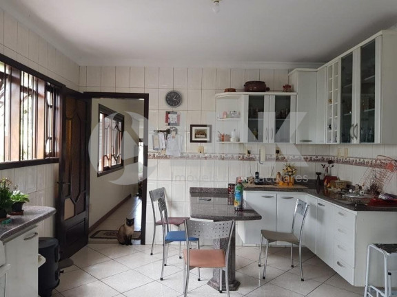 Imagem Casa com 4 Quartos à Venda, 338 m² em Jardim Itu - Porto Alegre