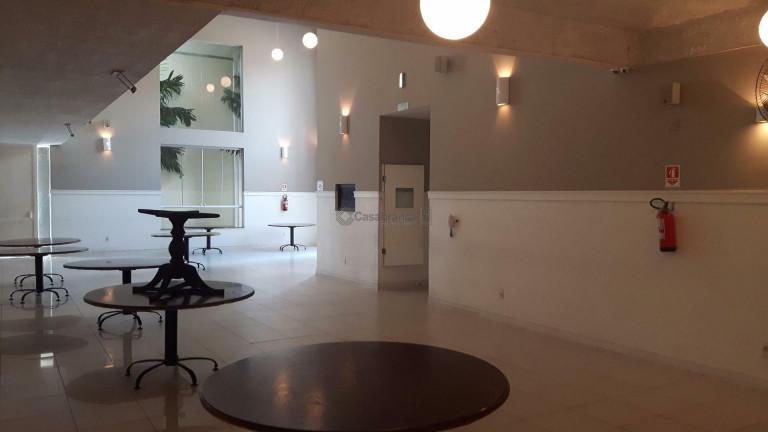 Sala Comercial à Venda ou Locação, 745 m² em Wanel Ville - Sorocaba