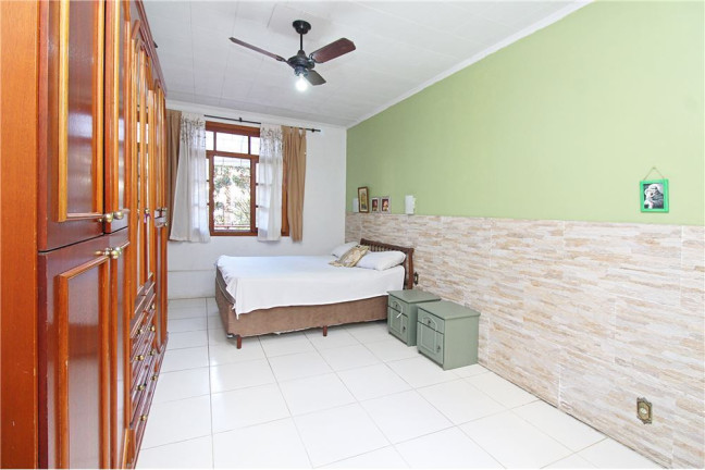 Imagem Imóvel com 2 Quartos à Venda,  em Petrópolis - Porto Alegre
