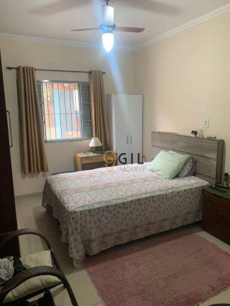 Imagem Casa com 4 Quartos à Venda, 227 m² em Parque Itamarati - Jacareí