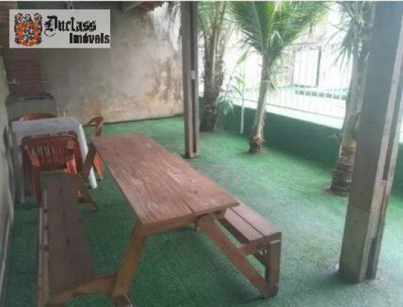 Imagem Sobrado com 8 Quartos à Venda, 480 m² em Mongaguá Imagem Sobrado com 8 Quartos à Venda, 480 m² em Mongaguá
