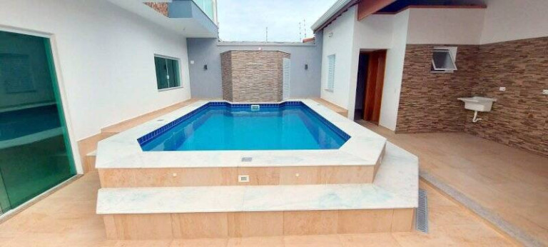 Imagem Casa com 4 Quartos à Venda, 250 m² em Pampas - Peruíbe Imagem Casa com 4 Quartos à Venda, 250 m² em Pampas - Peruíbe