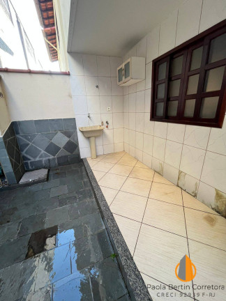 Imagem Casa com 2 Quartos à Venda, 68 m² em Laranjal - São Gonçalo Imagem Casa com 2 Quartos à Venda, 68 m² em Laranjal - São Gonçalo