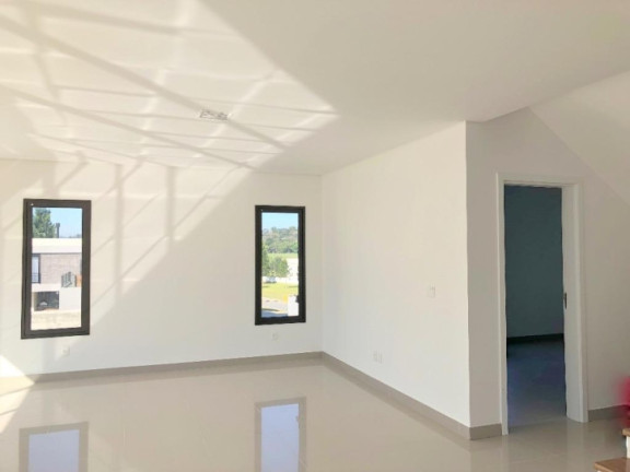 Imagem Casa com 3 Quartos à Venda, 315 m² em Granja Viana - Carapicuíba