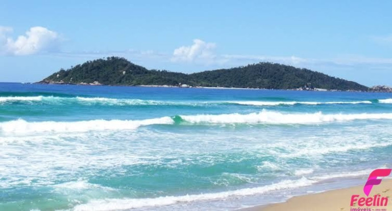 Imagem Casa com 3 Quartos à Venda, 73 m² em Rio Tavares - Florianópolis Imagem Casa com 3 Quartos à Venda, 73 m² em Rio Tavares - Florianópolis