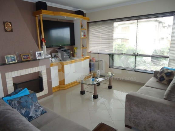 Apartamento com 3 Quartos à Venda, 193 m² em Jardim Itu - Porto Alegre