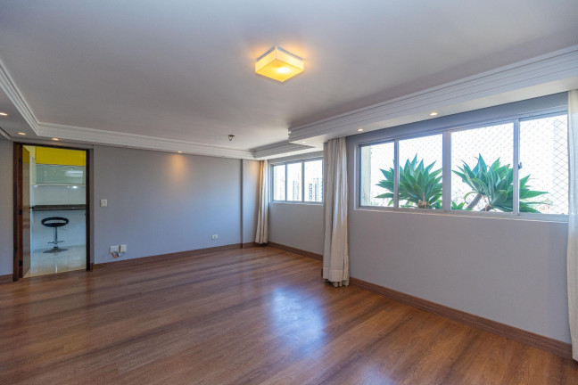 Imagem Apartamento com 3 Quartos à Venda, 134 m² em Cristo Rei - Curitiba Imagem Apartamento com 3 Quartos à Venda, 134 m² em Cristo Rei - Curitiba