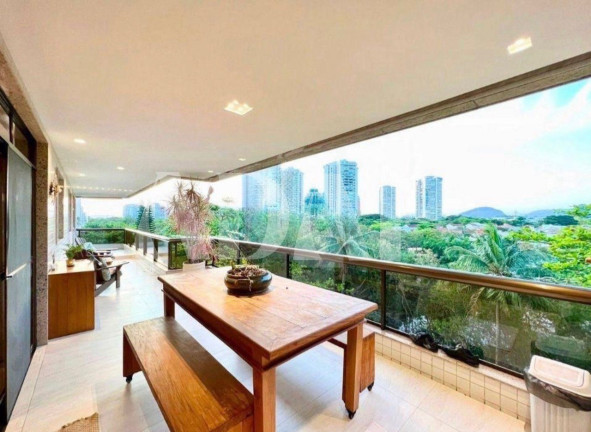 Imóvel com 4 Quartos à Venda, 218 m² em Barra Da Tijuca - Rio De Janeiro