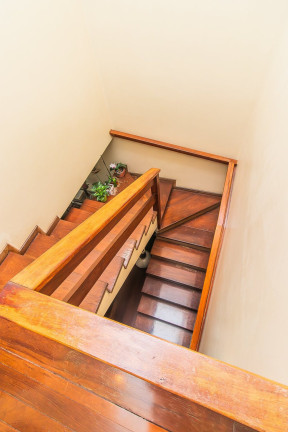 Imagem Casa com 4 Quartos à Venda, 290 m² em Petrópolis - Porto Alegre Imagem Casa com 4 Quartos à Venda, 290 m² em Petrópolis - Porto Alegre