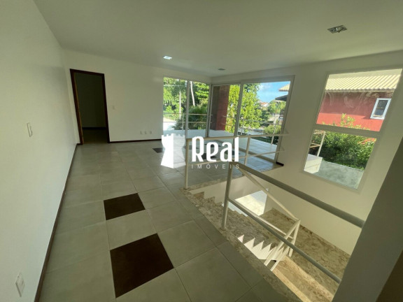 Imagem Casa com 4 Quartos à Venda, 550 m² em Busca Vida - Camaçari Imagem Casa com 4 Quartos à Venda, 550 m² em Busca Vida - Camaçari