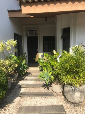 Imagem Casa com 7 Quartos à Venda, 750 m² em Mata Da Praia - Vitória Imagem Casa com 7 Quartos à Venda, 750 m² em Mata Da Praia - Vitória