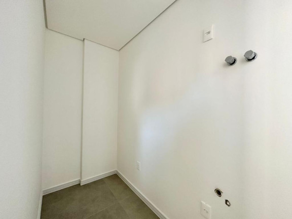 Imagem Casa com 4 Quartos à Venda, 246 m² em Navegantes - Capao Da Canoa