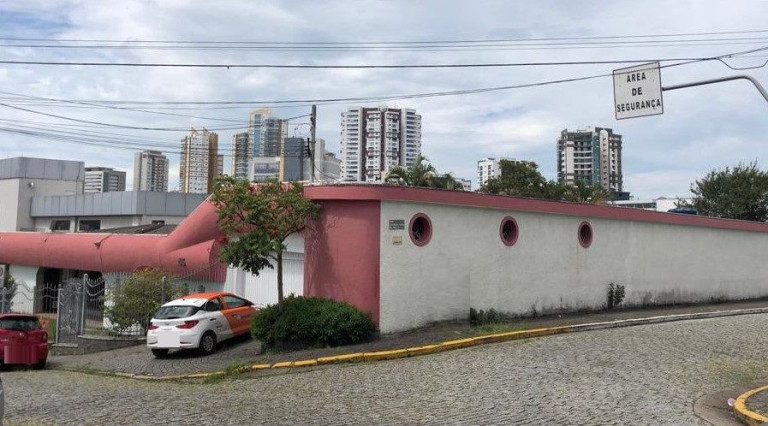 Imagem Casa com 4 Quartos à Venda ou Locação, 751 m² em Parque Monte Líbano - Mogi Das Cruzes Imagem Casa com 4 Quartos à Venda ou Locação, 751 m² em Parque Monte Líbano - Mogi Das Cruzes