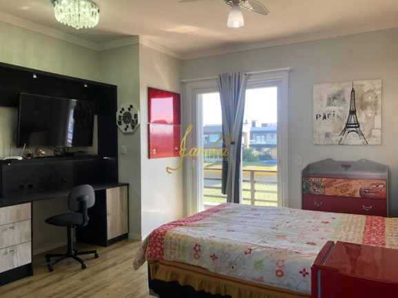Imagem Casa de Condomínio com 4 Quartos à Venda, 309 m² em Centro - Xangri-la