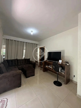 Imagem Casa com 4 Quartos à Venda, 182 m² em Condomínio Do Lago - Goiânia Imagem Casa com 4 Quartos à Venda, 182 m² em Condomínio Do Lago - Goiânia