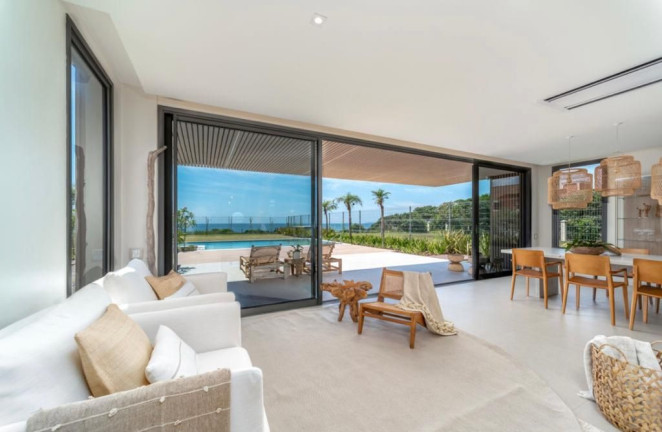 Imagem Casa com 5 Quartos à Venda, 458 m² em Praia Do Estaleiro - Balneário Camboriú