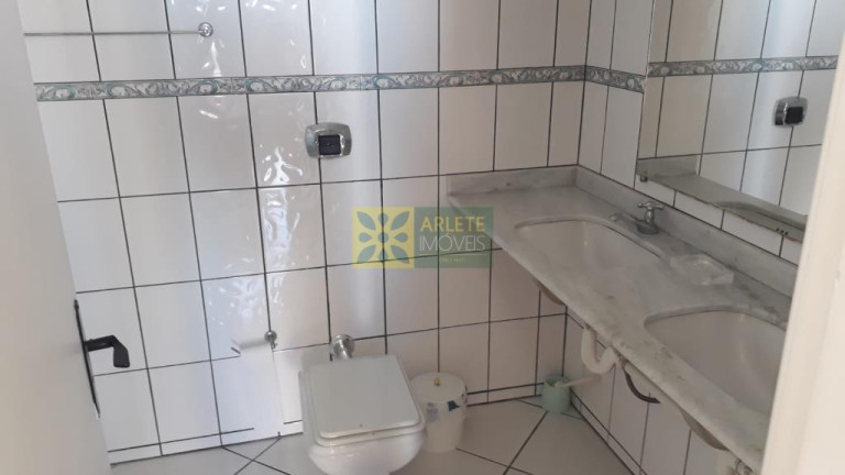 Imagem Apartamento com 4 Quartos à Venda, 230 m² em Bombas - Bombinhas Imagem Apartamento com 4 Quartos à Venda, 230 m² em Bombas - Bombinhas