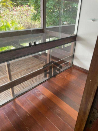 Casa com 3 Quartos à Venda ou Locação, 380 m² em Pina - Recife