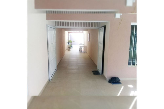 Imagem Casa com 3 Quartos à Venda, 220 m² Imagem Casa com 3 Quartos à Venda, 220 m²