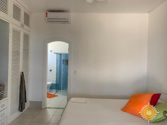 Imagem Casa com 4 Quartos à Venda, 2.785 m² em Ponta Grossa - Ubatuba Imagem Casa com 4 Quartos à Venda, 2.785 m² em Ponta Grossa - Ubatuba