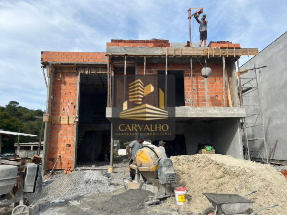 Imagem Casa com 3 Quartos à Venda, 420 m² em São João Do Rio Vermelho - Florianópolis Imagem Casa com 3 Quartos à Venda, 420 m² em São João Do Rio Vermelho - Florianópolis