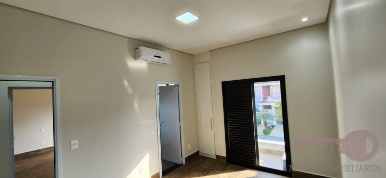 Imagem Casa com 3 Quartos à Venda, 300 m² em Sorocaba Imagem Casa com 3 Quartos à Venda, 300 m² em Sorocaba