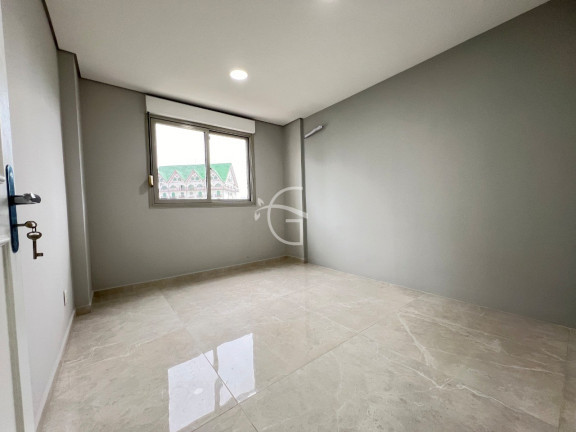 Imagem Apartamento com 3 Quartos à Venda, 135 m² em Atiradores - Joinville Imagem Apartamento com 3 Quartos à Venda, 135 m² em Atiradores - Joinville