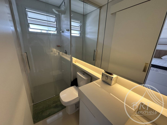 Imagem Apartamento com 2 Quartos à Venda, 84 m² em Barreiros - São José