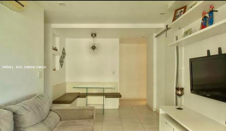 Apartamento com 2 Quartos à Venda, 70 m² em Rio De Janeiro