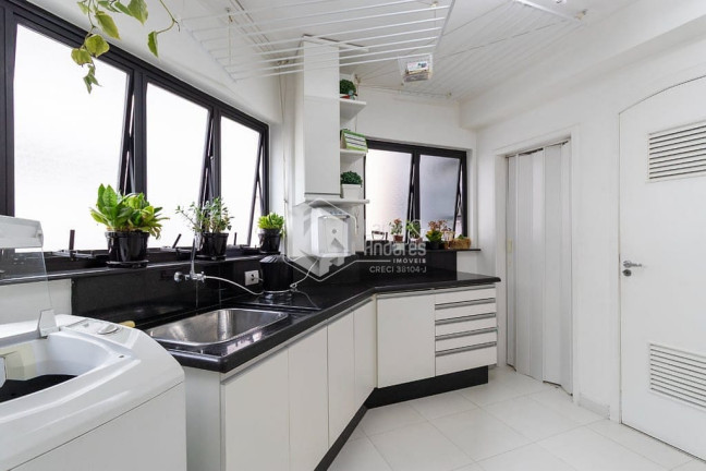 Imagem Apartamento com 3 Quartos à Venda, 190 m² em Aclimação - São Paulo Imagem Apartamento com 3 Quartos à Venda, 190 m² em Aclimação - São Paulo