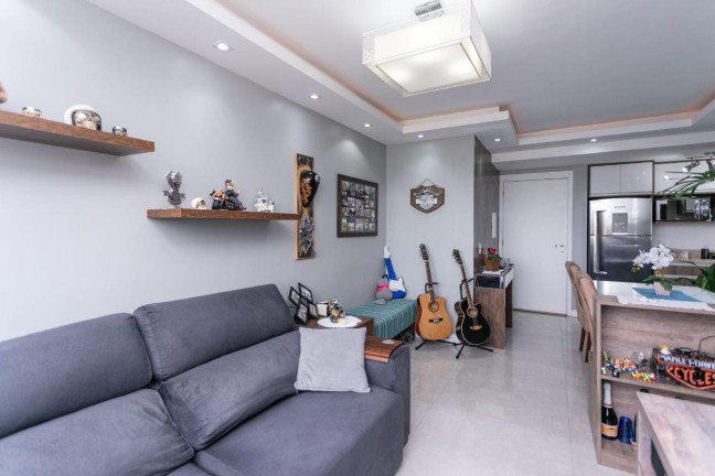 Imagem Apartamento com 3 Quartos à Venda,  em Sarandi - Porto Alegre