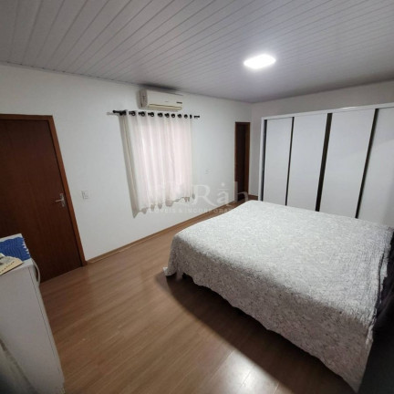 Sobrado com 4 Quartos à Venda, 260 m² em Dom Bosco - Itajaí