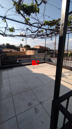 Imagem Casa com 5 Quartos à Venda, 203 m² em Pompéia - Belo Horizonte